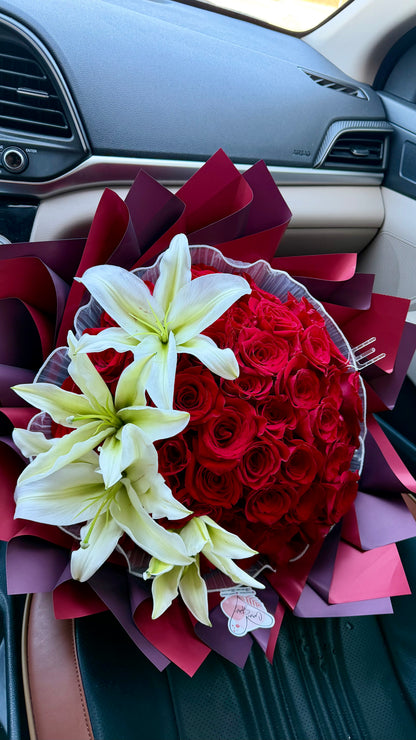 Buchon of Red Roses