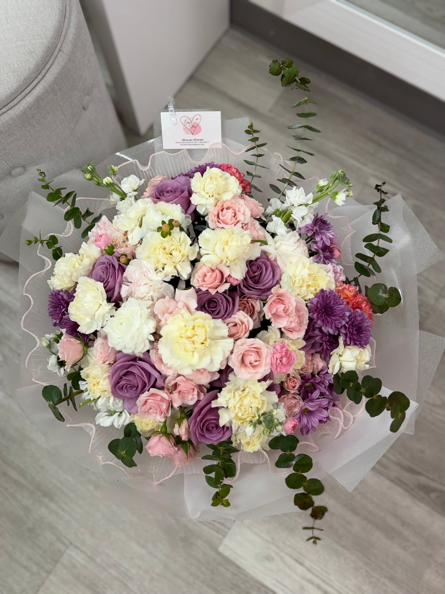 Violet Rosé Bouquet