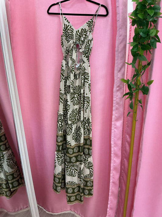 Vestido estampado abierta al frente
