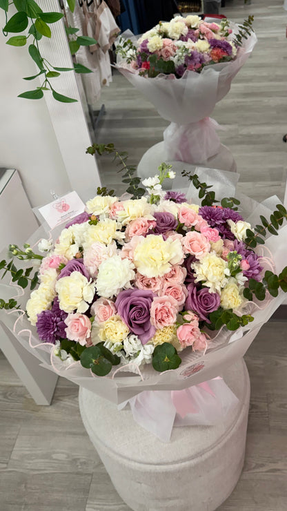 Violet Rosé Bouquet