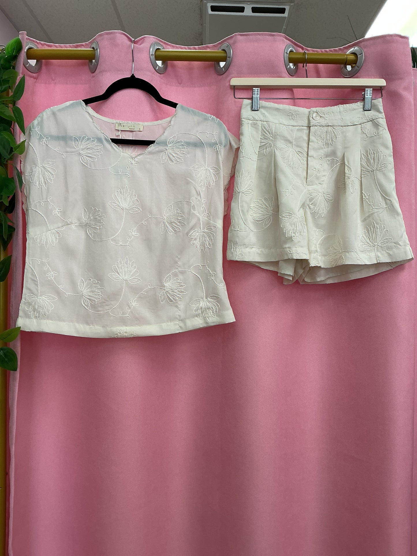 Set Bordado Color Hueso