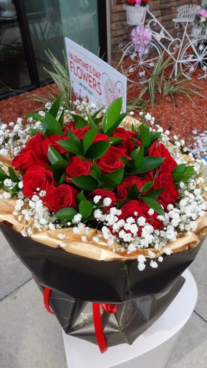 Midnight Valentine Bouquet