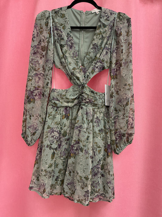 Vestido Corto Estampado Floral